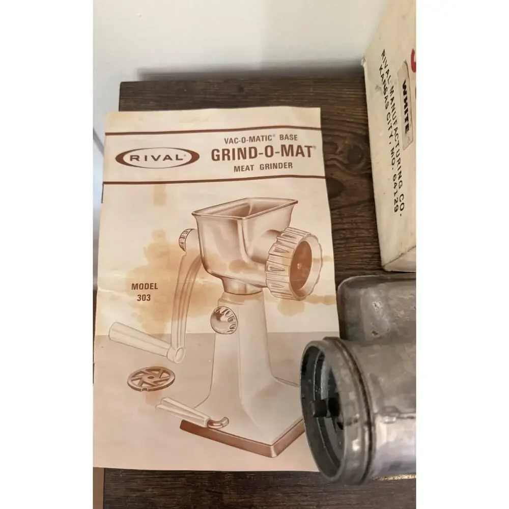 VTG Rival grind-o-mat 303 sh White Grinder/Food Chopper Manual Suction Complete